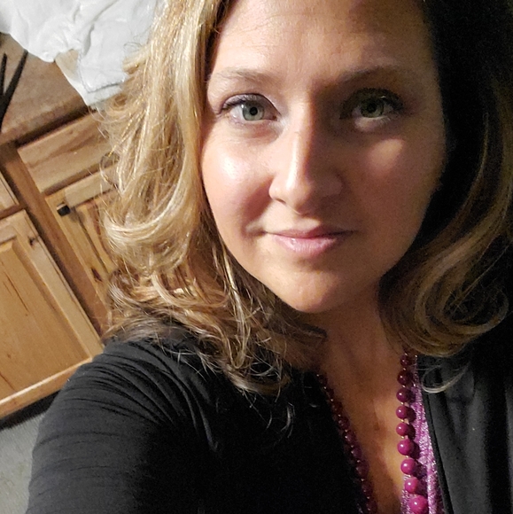 Meet your Posher, Dixie - Picture 2 of 2